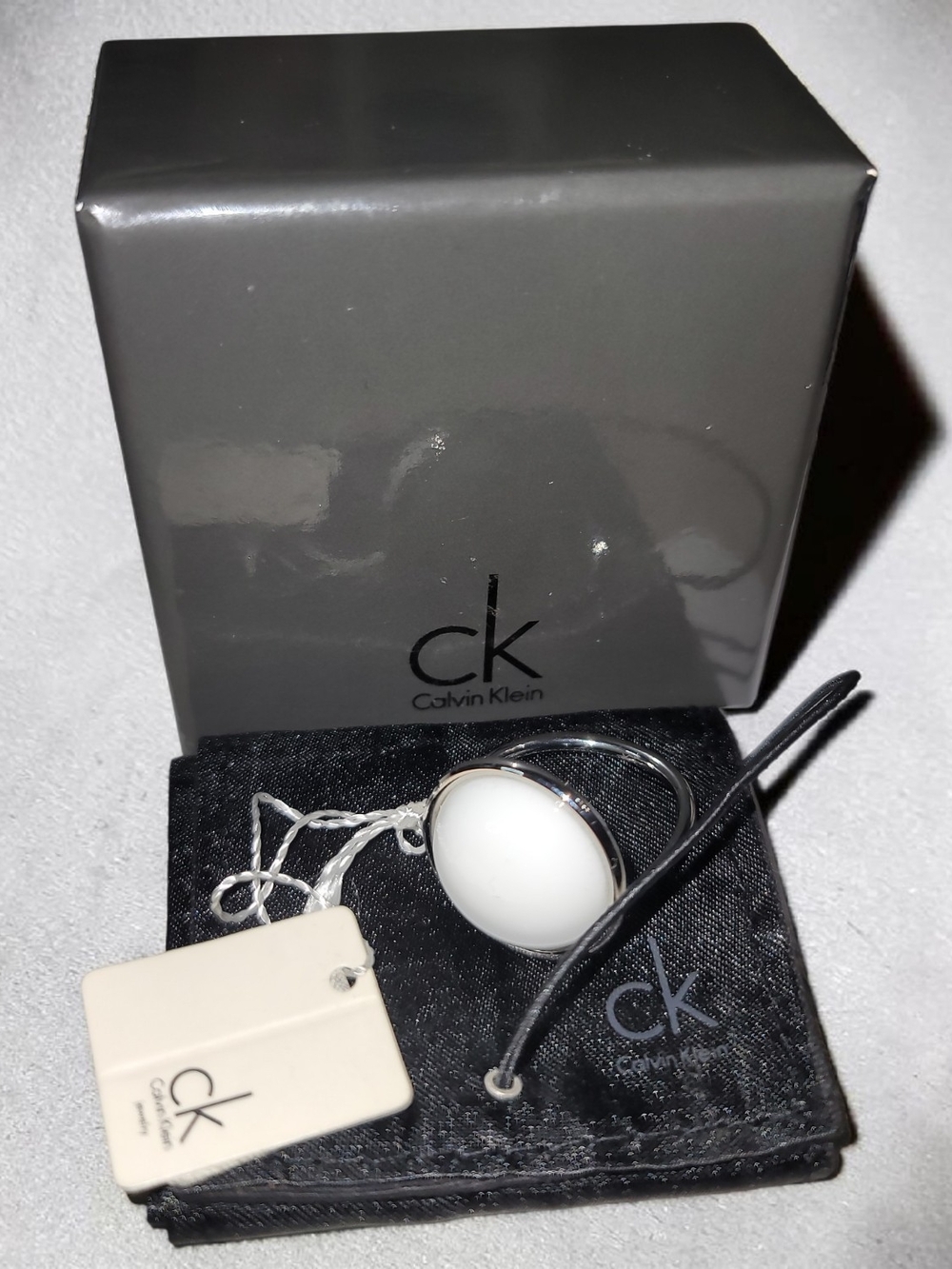 Calvin Klein Silver Ring with White Dome Stone NWT Sz 8